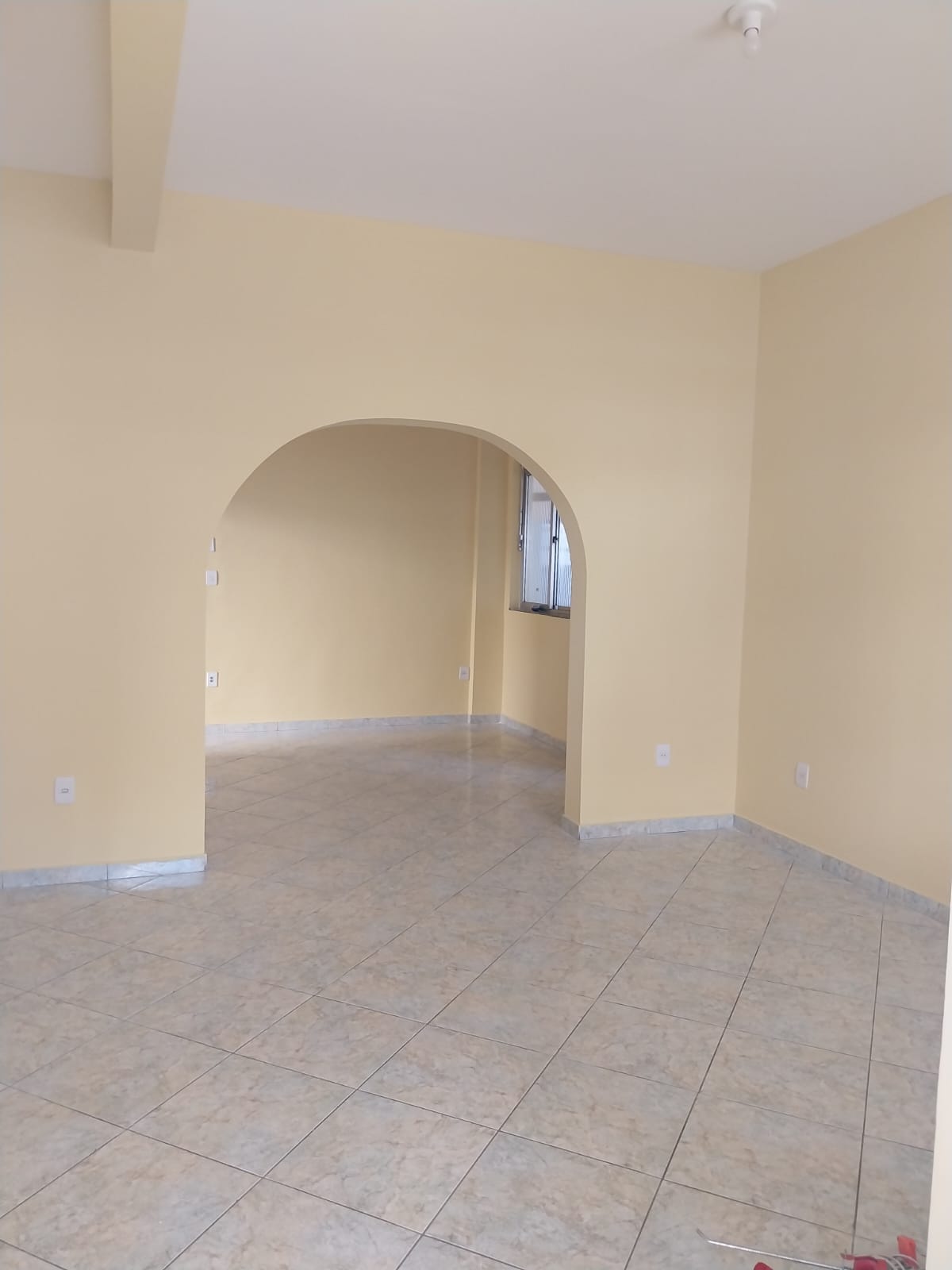 LINS DE VASCONCELOS – CASA DE FRENTE PRA RUA – 4 QUARTOS