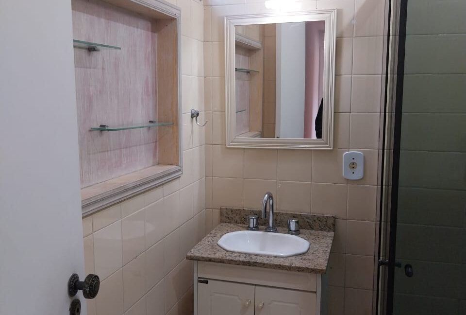 99b6aa1b-2ae7-4b42-82db-612fdddb3b85