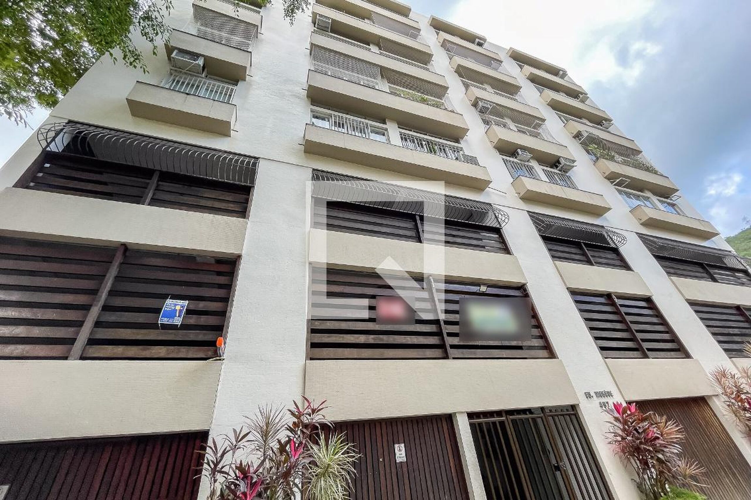 GRAJAÚ – ALUGA – FUNDOS – SOL DA MANHA – 2 QUARTOS