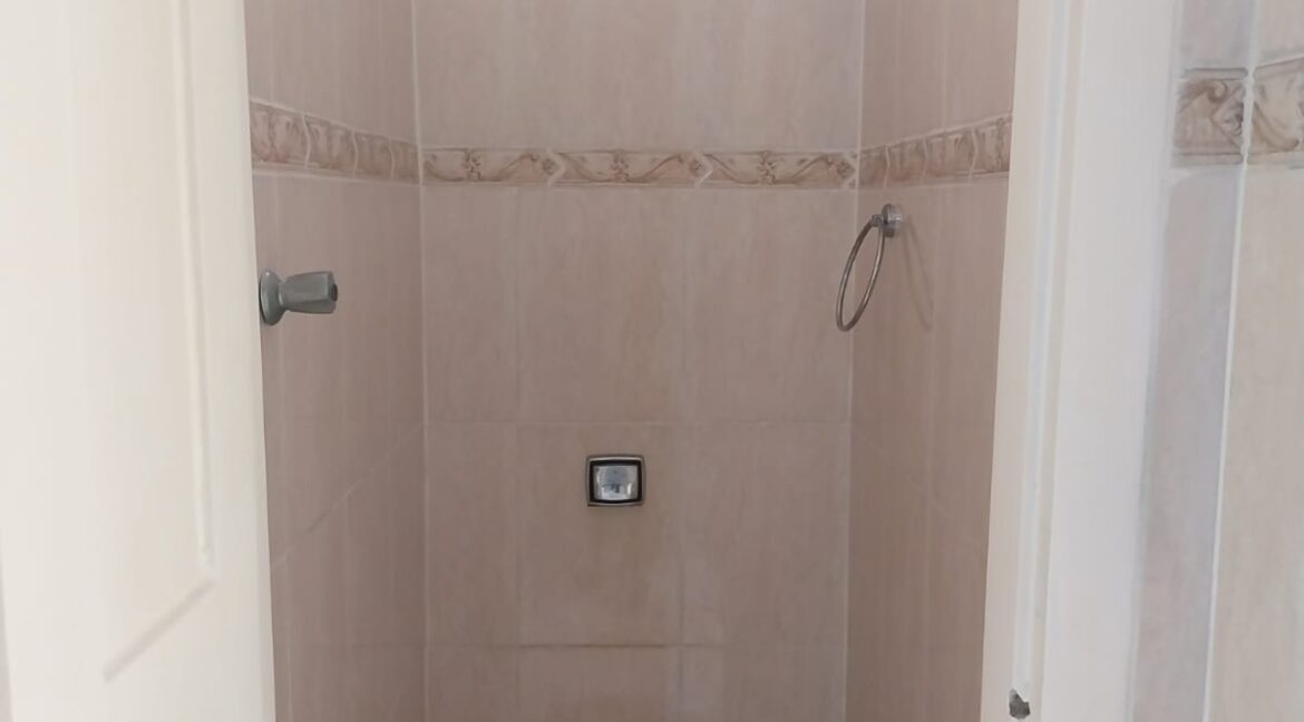 c420b3b5-ad0d-422e-b471-62b646ee2975