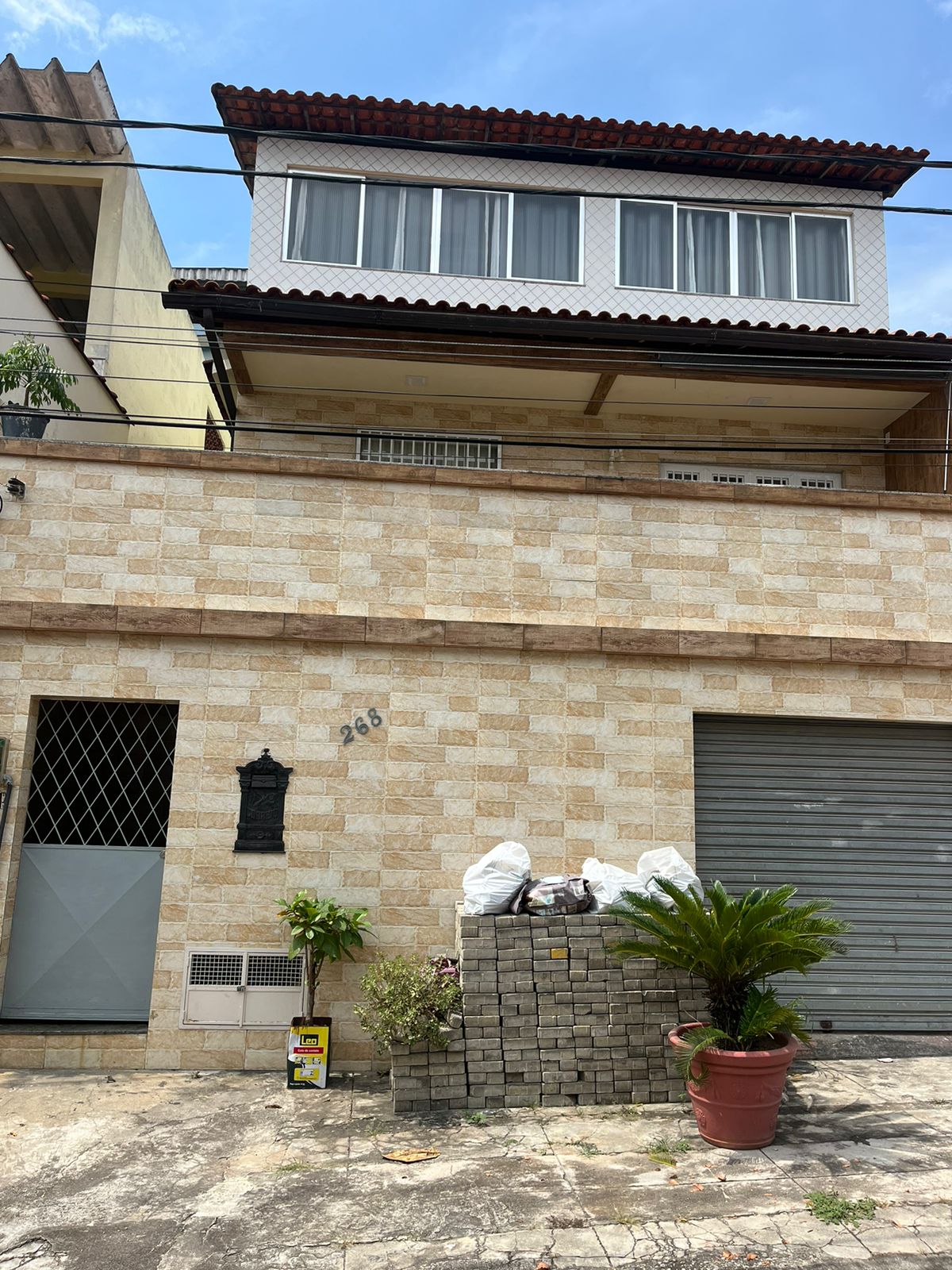 VENDA – ENGENHO DA RAINHA – 2 CASAS