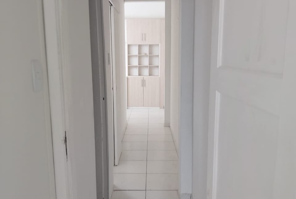 e8e073ad-41f8-4293-800d-0247759b0204