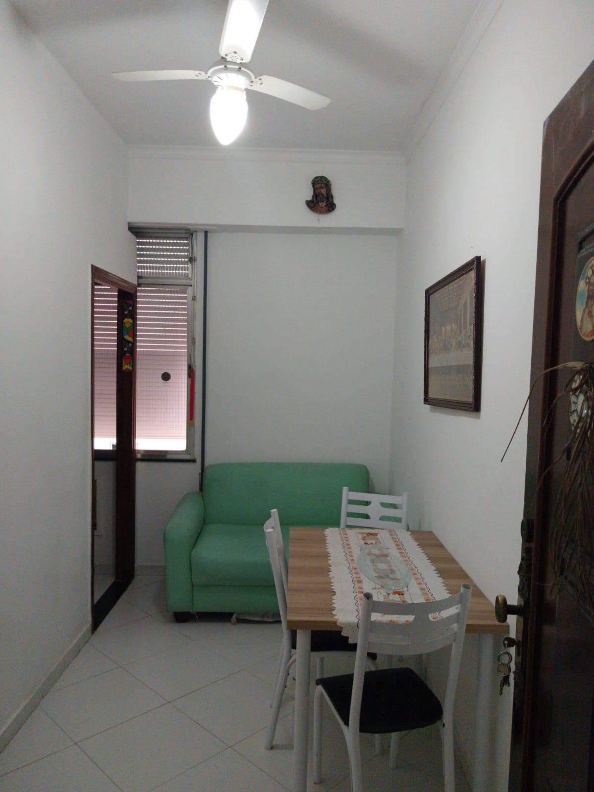 Centro – Quarto/Sala – mobiliado